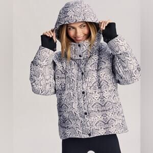 NEW Varley Highland Jacket Womens XS Snake Print Hooded Full Zip Puffer Coat